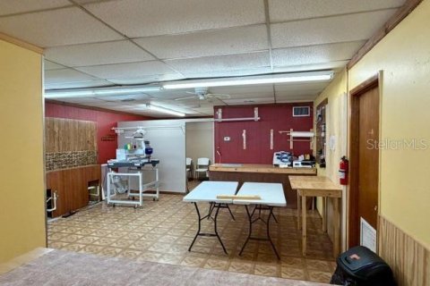 Immobilier commercial à vendre à Bell, Floride: 208.1 m2 № 2195424 - photo 13