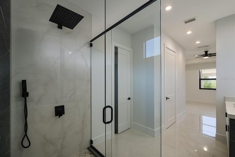 Casa en venta en Cape Coral, Florida, 4 dormitorios, 165.55 m2 № 1843725 - foto 13