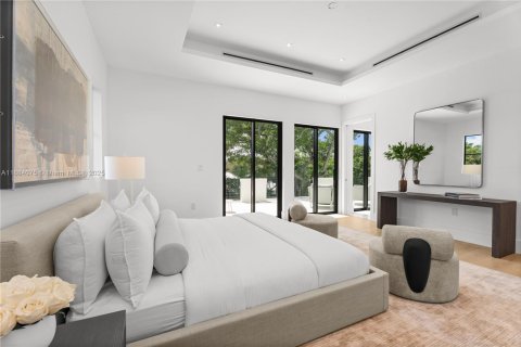 Casa en venta en Miami, Florida, 6 dormitorios, 508.45 m2 № 1932419 - foto 10
