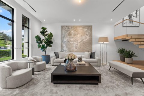 Casa en venta en Miami, Florida, 6 dormitorios, 508.45 m2 № 1932419 - foto 30