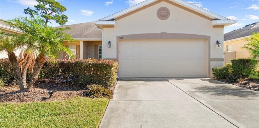 House in Holiday, Florida 3 bedrooms, 161.65 sq.m. № 1537017