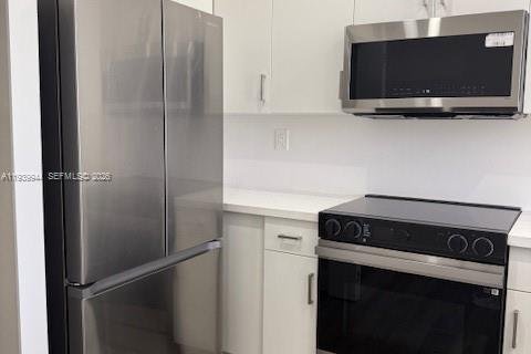 Appartement à louer à Hialeah, Floride: 2 chambres, 89.84 m2 № 1997121 - photo 8