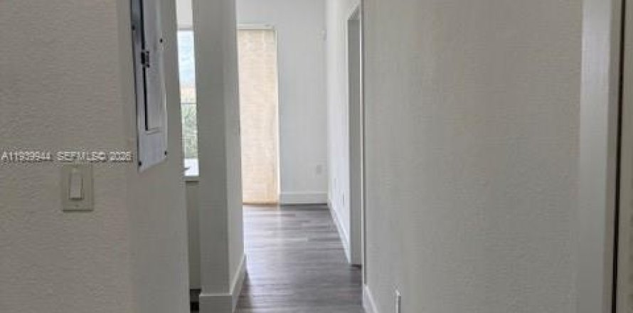 Appartement à Hialeah, Floride 2 chambres, 89.84 m2 № 1997121