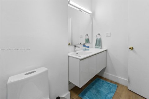 Copropriété à louer à Miami Beach, Floride: 1 chambre, 51.1 m2 № 1753714 - photo 11