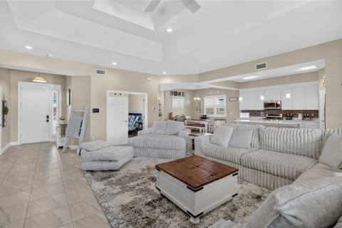 Villa ou maison à vendre à Clearwater, Floride: 3 chambres, 241.36 m2 № 2354718 - photo 11