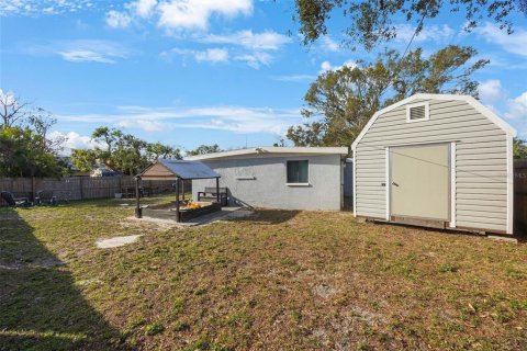 House in Seminole, Florida 3 bedrooms, 93.83 sq.m. № 1718327 - photo 25