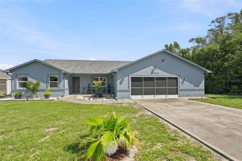 Villa ou maison à Spring Hill, Floride 3 chambres, 210.89 m2 № 2225813