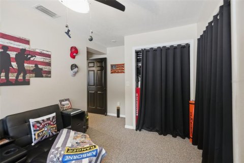 House in Spring Hill, Florida 3 bedrooms, 210.89 sq.m. № 2225813 - photo 23