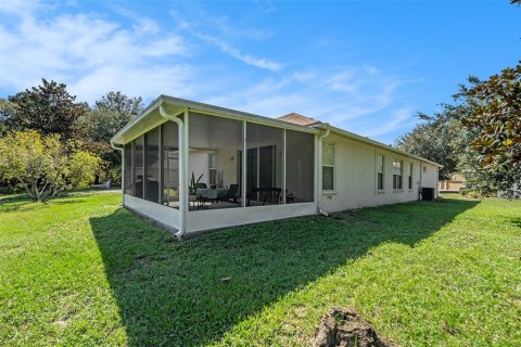 House in Land O' Lakes, Florida 3 bedrooms, 191.84 sq.m. № 1909086 - photo 6