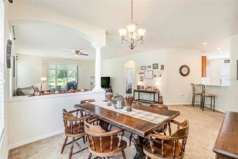 House in Land O' Lakes, Florida 3 bedrooms, 191.84 sq.m. № 1909086 - photo 16