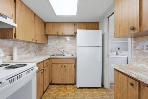 Propiedad comercial en venta en Sarasota, Florida, 4 dormitorios, 157.38 m2 № 2222771 - foto 13