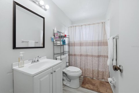 Propiedad comercial en venta en Sarasota, Florida, 4 dormitorios, 157.38 m2 № 2222771 - foto 8
