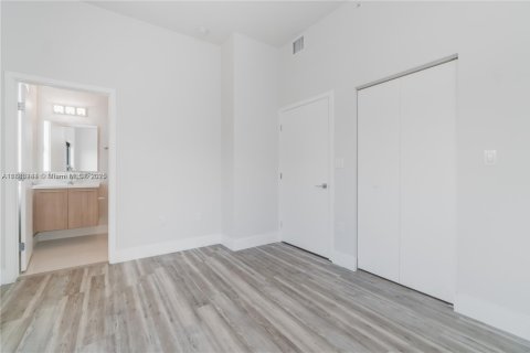 Купить таунхаус в Помпано-Бич, Флорида 3 спальни, 177.16м2, № 1928498 - фото 27