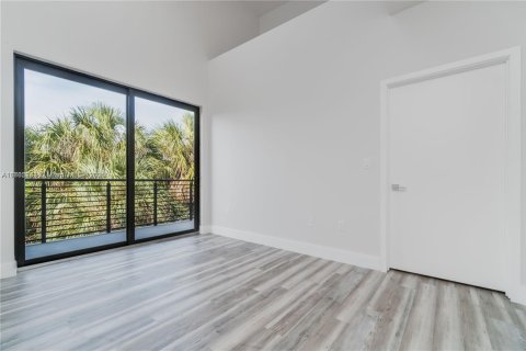 Купить таунхаус в Помпано-Бич, Флорида 3 спальни, 177.16м2, № 1928498 - фото 18