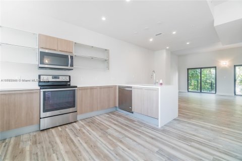 Купить таунхаус в Помпано-Бич, Флорида 3 спальни, 177.16м2, № 1928498 - фото 5