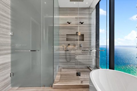 Купить кондоминиум в Санни-Айлс-Бич, Флорида 2 спальни, 189.71м2, № 2024012 - фото 9