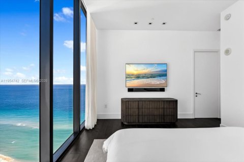 Купить кондоминиум в Санни-Айлс-Бич, Флорида 2 спальни, 189.71м2, № 2024012 - фото 21