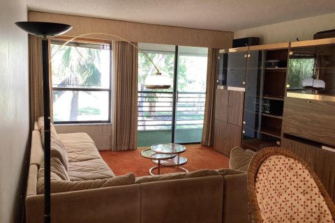 Купить кондоминиум в Тамарак, Флорида 3 комнаты, 77.95м2, № 2085330 - фото 12
