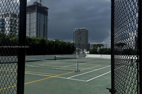 Copropriété à louer à Miami, Floride: 3 chambres, 165.64 m2 № 1929126 - photo 22
