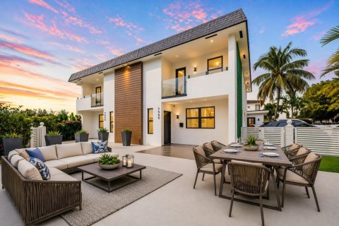 Touwnhouse à vendre à Miami Beach, Floride: 5 chambres, 175.68 m2 № 2170370 - photo 21