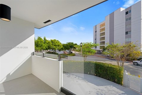 Touwnhouse à vendre à Miami Beach, Floride: 5 chambres, 175.68 m2 № 2170370 - photo 14