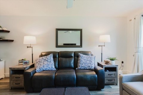 Condominio en venta en Dunedin, Florida, 2 dormitorios, 86.4 m2 № 1874003 - foto 4