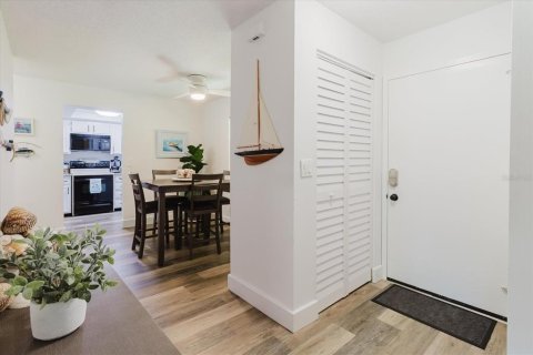 Condominio en venta en Dunedin, Florida, 2 dormitorios, 86.4 m2 № 1874003 - foto 10