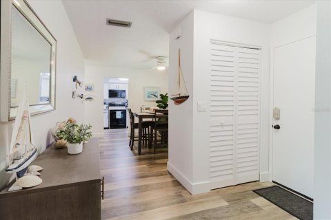Condominio en venta en Dunedin, Florida, 2 dormitorios, 86.4 m2 № 1874003 - foto 9