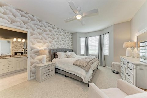Condo in Venice, Florida, 2 bedrooms № 2393862 - photo 21