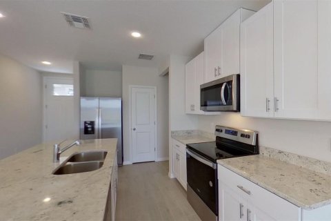 Villa ou maison à louer à Nokomis, Floride: 3 chambres, 120.12 m2 № 2105361 - photo 8