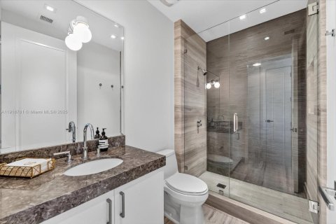 Condo in Sunny Isles Beach, Florida, 3 bedrooms  № 1974488 - photo 23