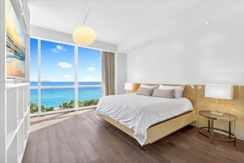 Condo in Sunny Isles Beach, Florida, 3 bedrooms  № 1974488 - photo 15