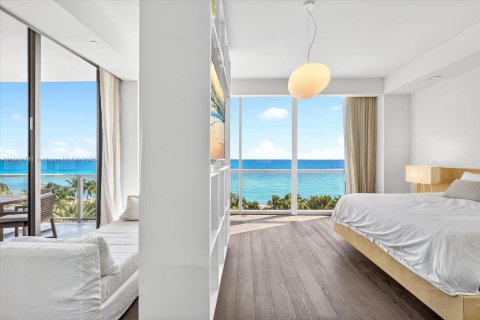 Condo in Sunny Isles Beach, Florida, 3 bedrooms  № 1974488 - photo 17