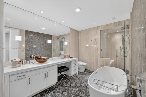 Condo in Sunny Isles Beach, Florida, 3 bedrooms  № 1974488 - photo 20