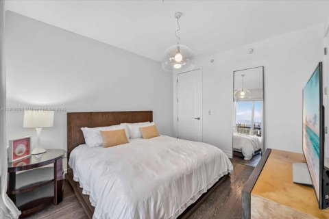 Condo in Sunny Isles Beach, Florida, 3 bedrooms  № 1974488 - photo 26