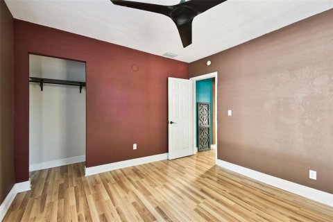 Casa en venta en Saint Petersburg, Florida, 4 dormitorios, 101.36 m2 № 1592131 - foto 23