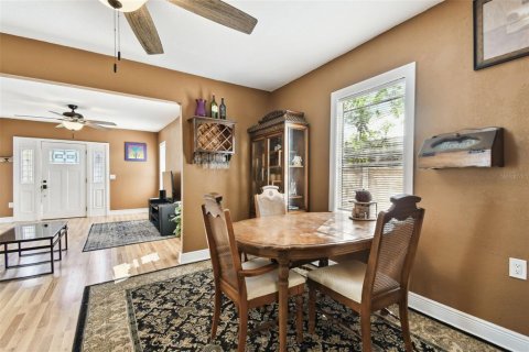 Casa en venta en Saint Petersburg, Florida, 4 dormitorios, 101.36 m2 № 1592131 - foto 7