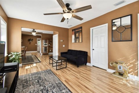 Casa en venta en Saint Petersburg, Florida, 4 dormitorios, 101.36 m2 № 1592131 - foto 30