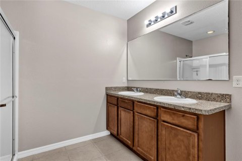House in Davenport, Florida 3 bedrooms, 157.38 sq.m. № 2394071 - photo 16