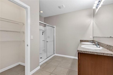 House in Davenport, Florida 3 bedrooms, 157.38 sq.m. № 2394071 - photo 17