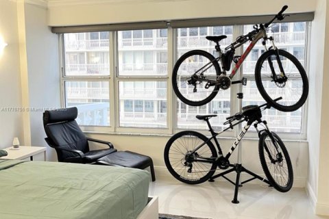 Снять в аренду кондоминиум в Форт-Лодердейл, Флорида 1 спальня, 80.82м2, № 1963266 - фото 14