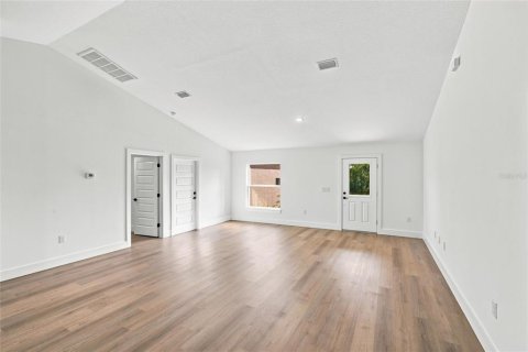 Купить виллу или дом в Себринг, Флорида 9 комнат, 154.68м2, № 2294607 - фото 4
