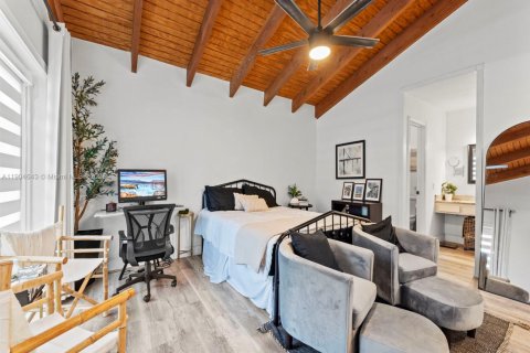 Villa ou maison à vendre à Miami, Floride: 4 chambres, 160.35 m2 № 1965038 - photo 25