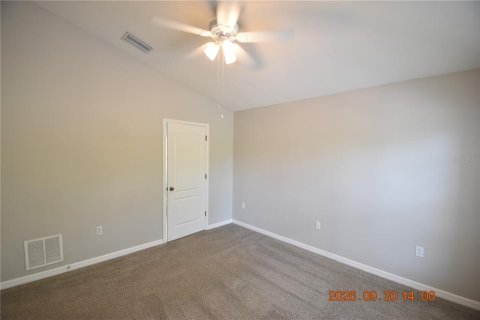 Touwnhouse à louer à Tampa, Floride: 2 chambres, 117.43 m2 № 2404582 - photo 19