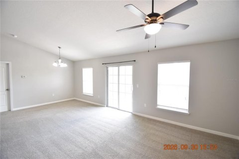 Touwnhouse à louer à Tampa, Floride: 2 chambres, 117.43 m2 № 2404582 - photo 7