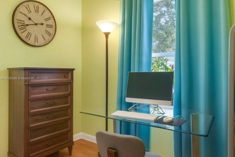 Купить виллу или дом в Окленд-Парк, Флорида 3 спальни, 158.49м2, № 1822247 - фото 11