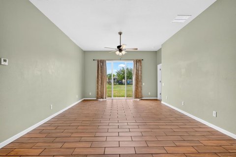 Villa ou maison à vendre à Parrish, Floride: 4 chambres, 149.02 m2 № 2203266 - photo 17