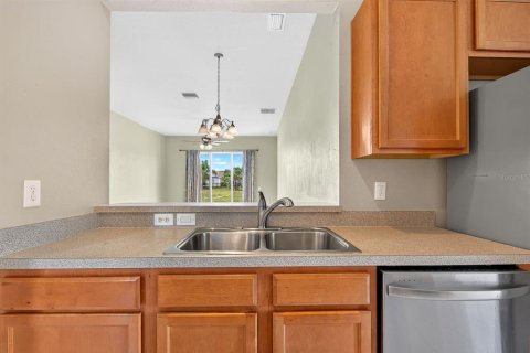 Villa ou maison à vendre à Parrish, Floride: 4 chambres, 149.02 m2 № 2203266 - photo 7