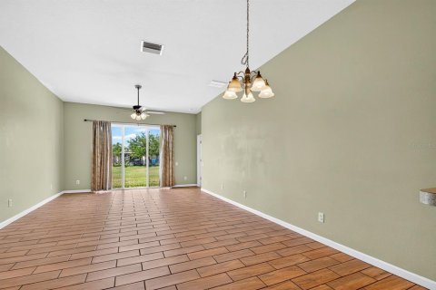 Villa ou maison à vendre à Parrish, Floride: 4 chambres, 149.02 m2 № 2203266 - photo 13