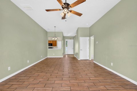 Villa ou maison à vendre à Parrish, Floride: 4 chambres, 149.02 m2 № 2203266 - photo 12
